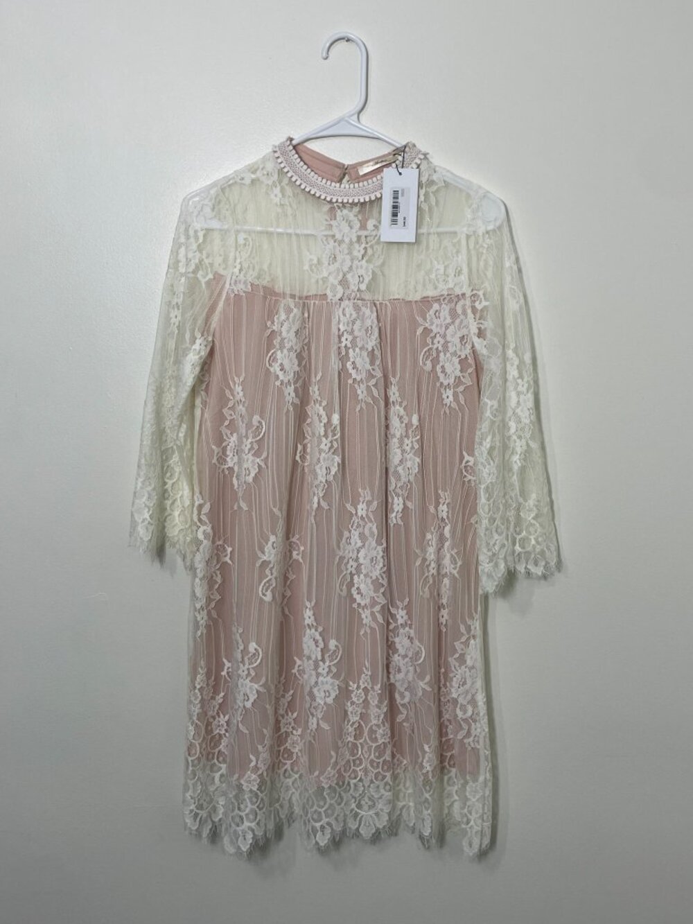Andree by Unit Ivory Lace Dress Small NWT
